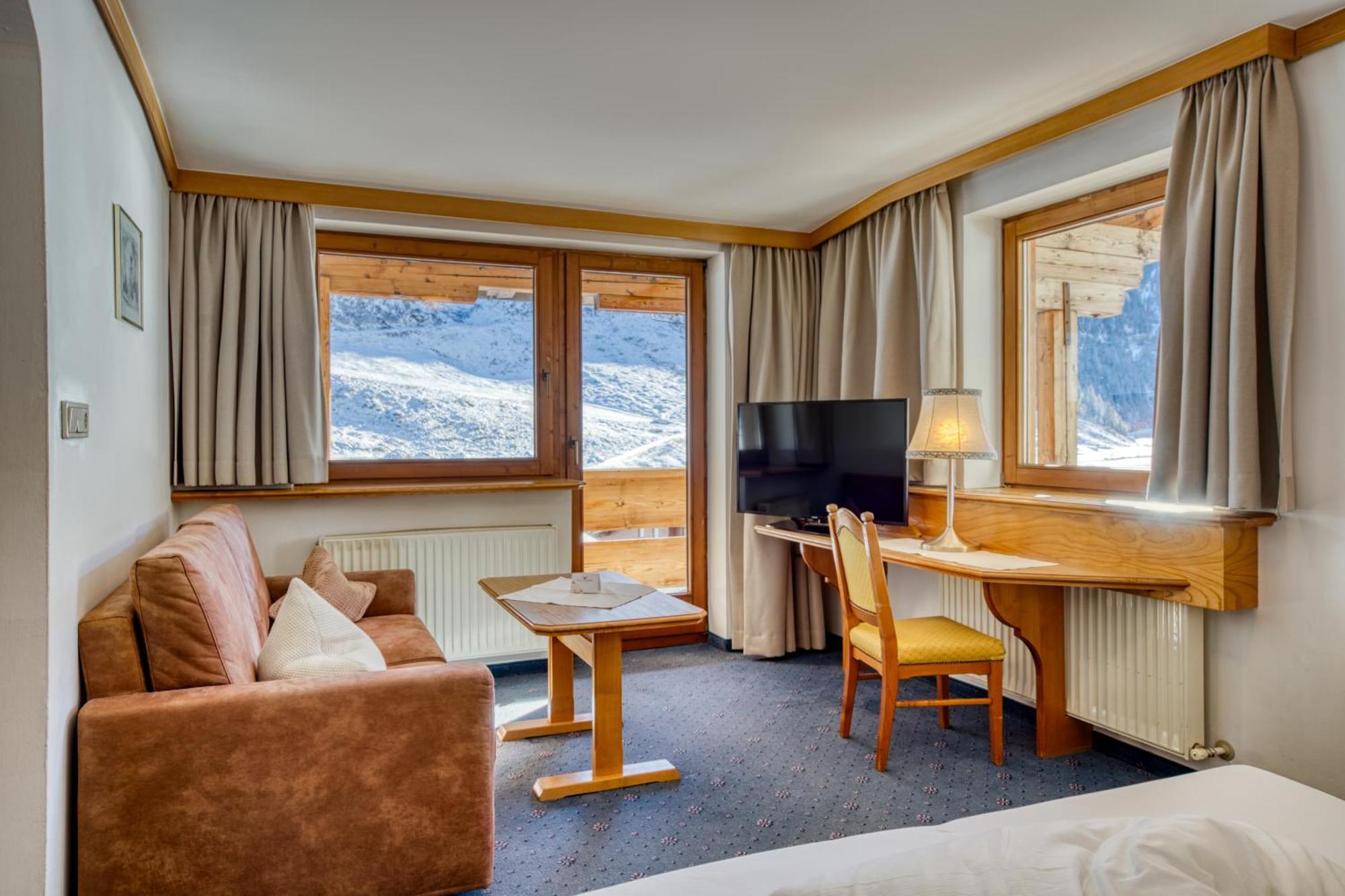 Hotel Klausnerhof Tux Buitenkant foto