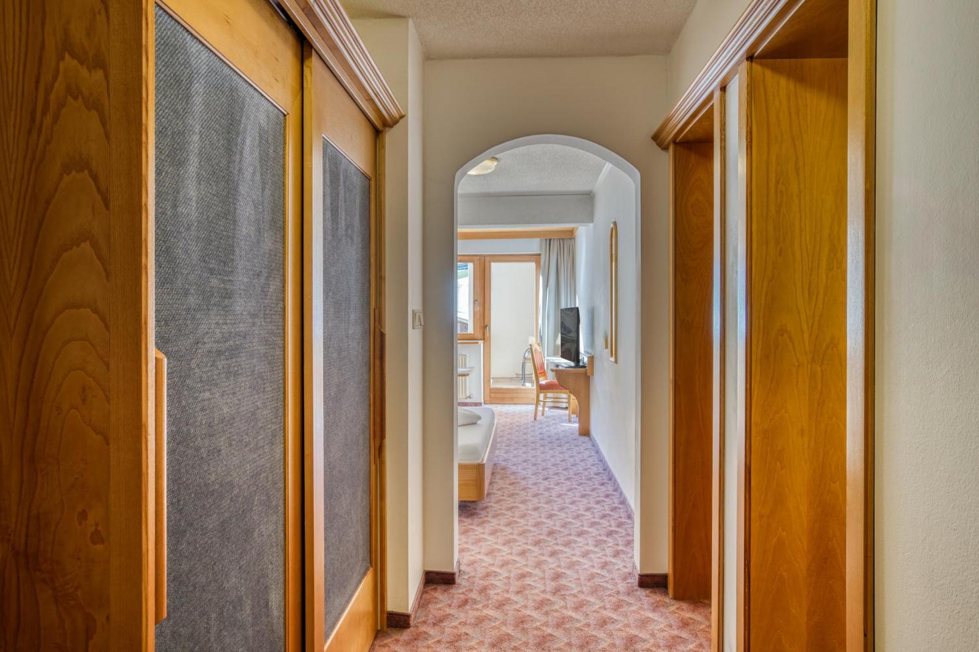 Hotel Klausnerhof Tux Kamer foto